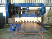 เครื่องโลหะแผ่น